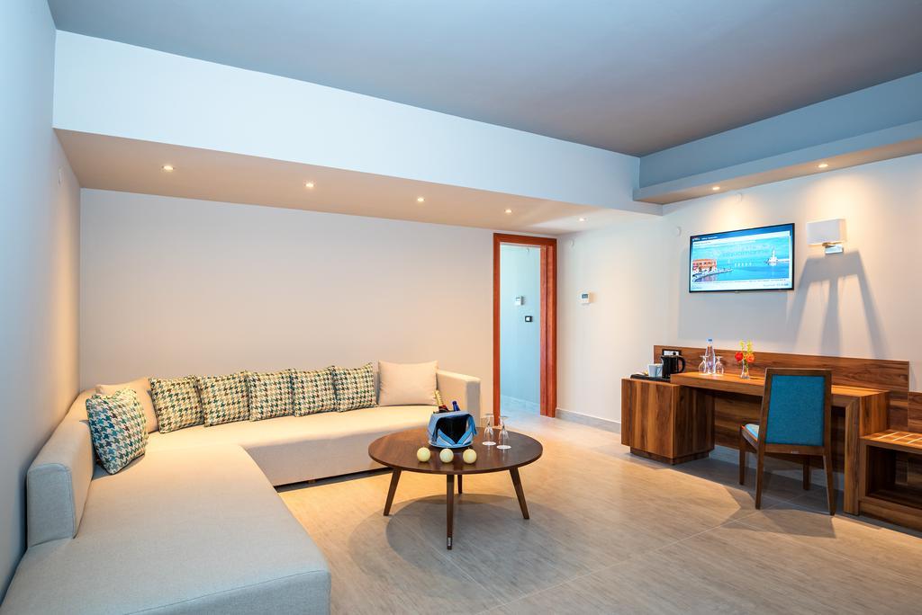 Solimar Aquamarine Resort Gerani  Exterior photo